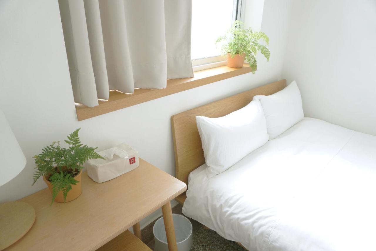 Appartement 小巷旺宅 X 旺福 à Tainan Extérieur photo