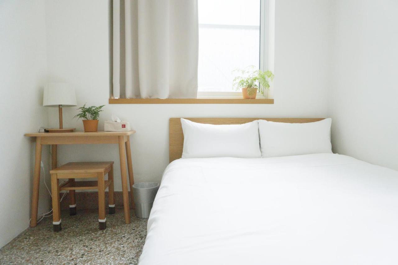 Appartement 小巷旺宅 X 旺福 à Tainan Extérieur photo
